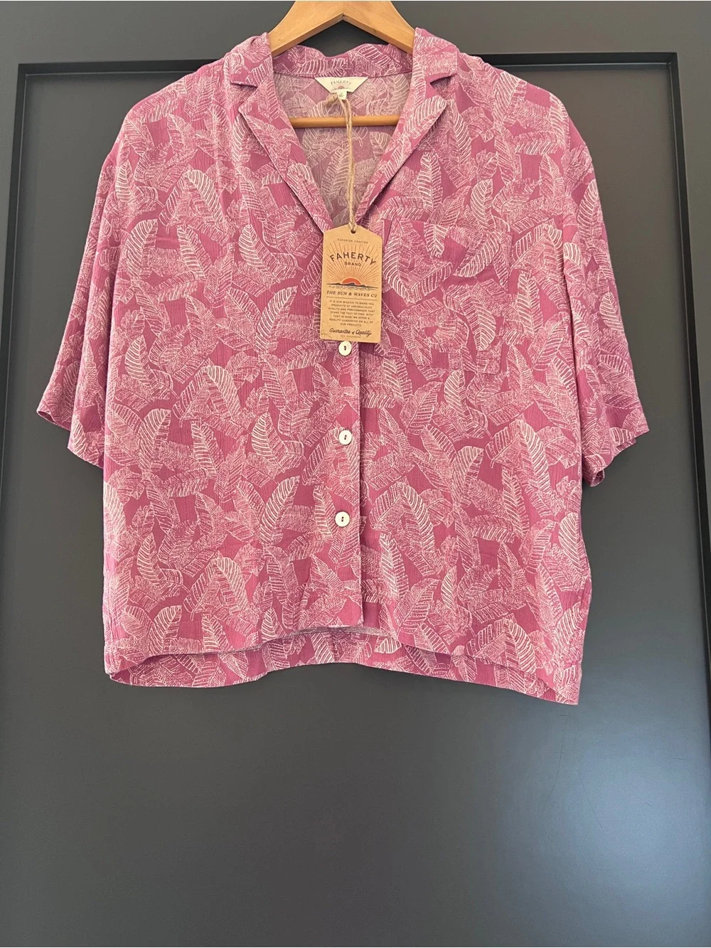 Faherty Women's Mauve Short-Sleeve Button Front Tropical Shirt Size Small